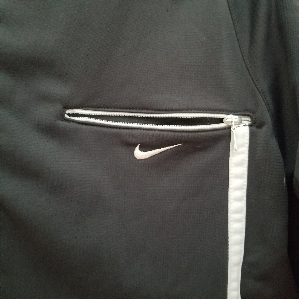Nike jacket - Picture 12 of 12
